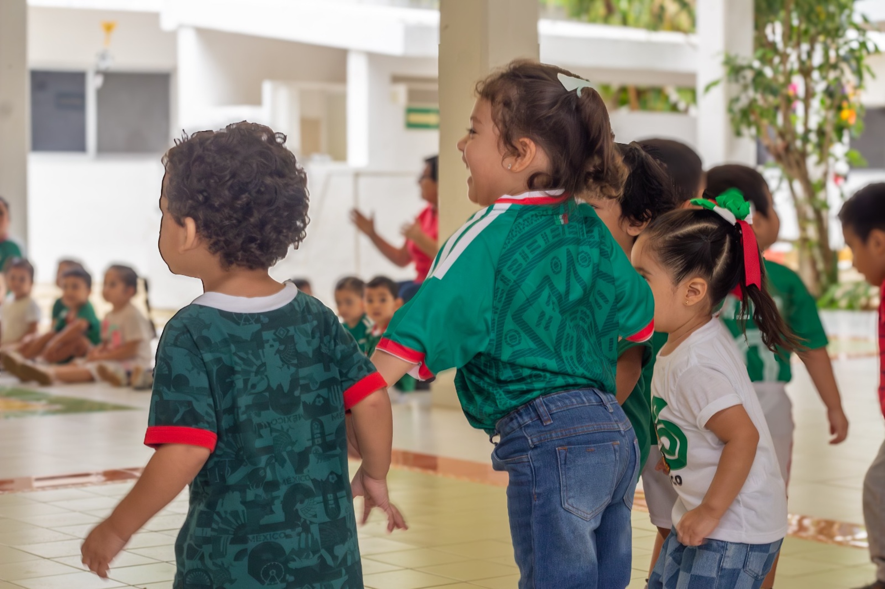 Niñas y niños de los Centros de Atención Infantil del ISSTEY viven la emoción del fútbol