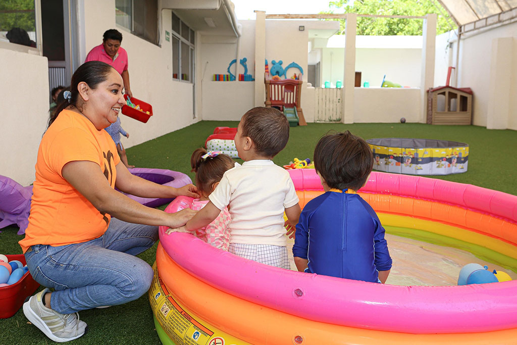 Diversión, juegos y sonrisas en el Día de la Niña y el Niño en los CAI del ISSTEY