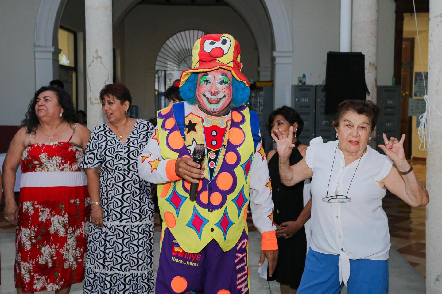 ¡Mamás celebradas con alegría y mucha diversión en CEJUPE!