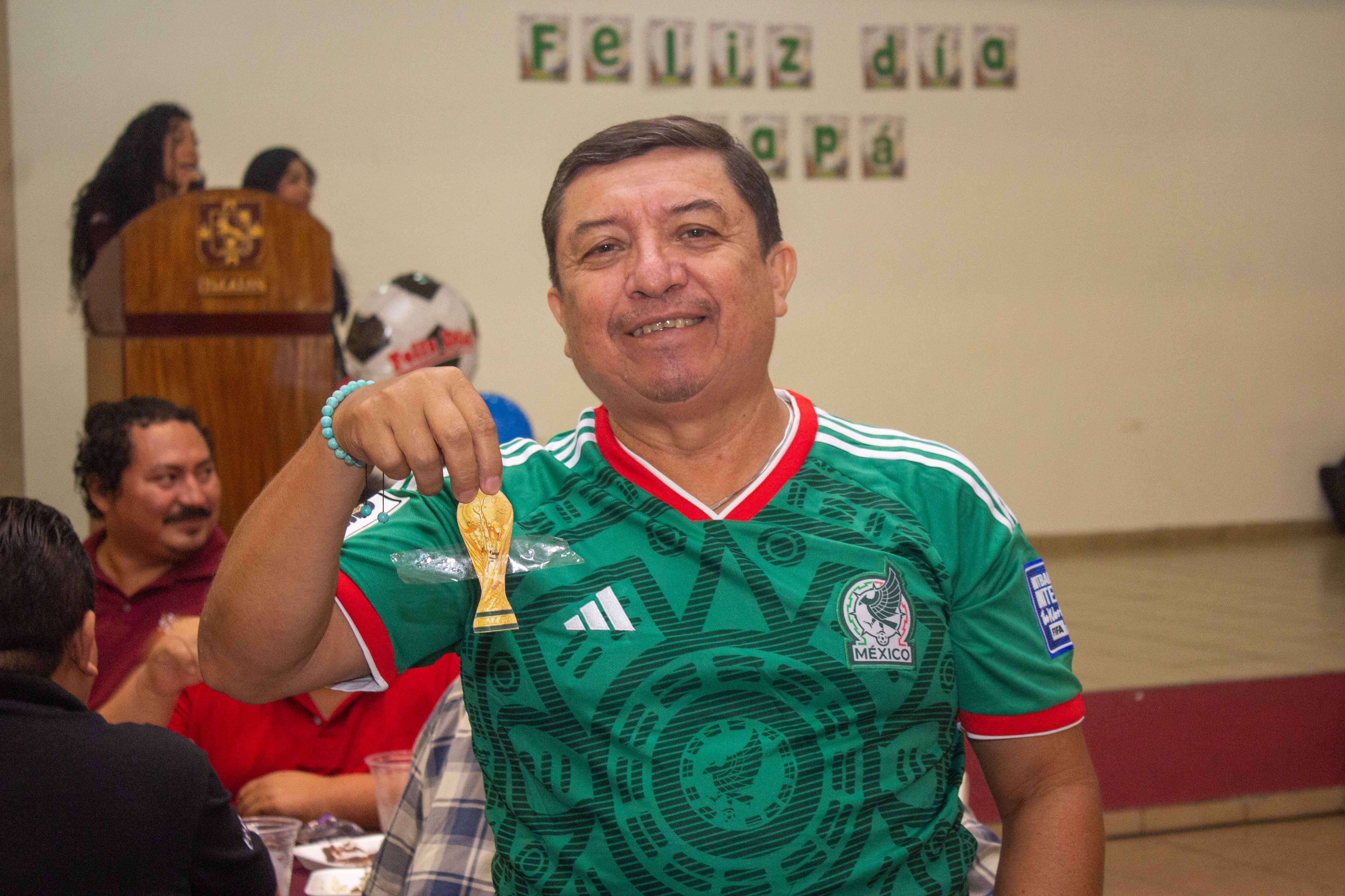 Día del padre en el ISSTEY